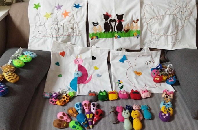 Personnages et tote-bag feutrine